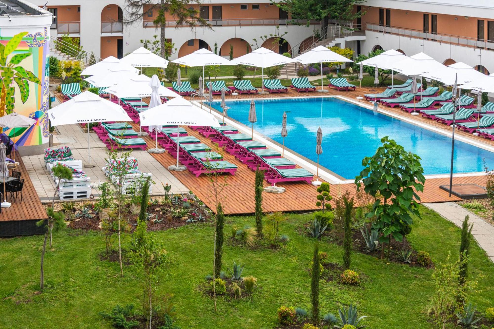Ibis Styles Venus Hotel Exterior photo