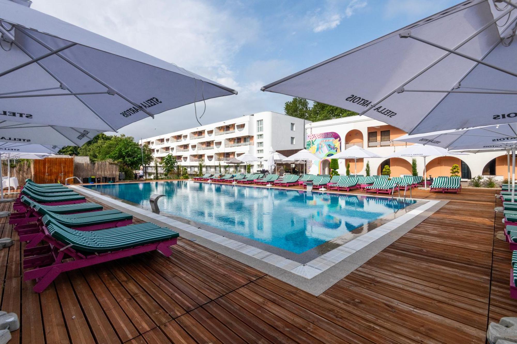 Ibis Styles Venus Hotel Exterior photo