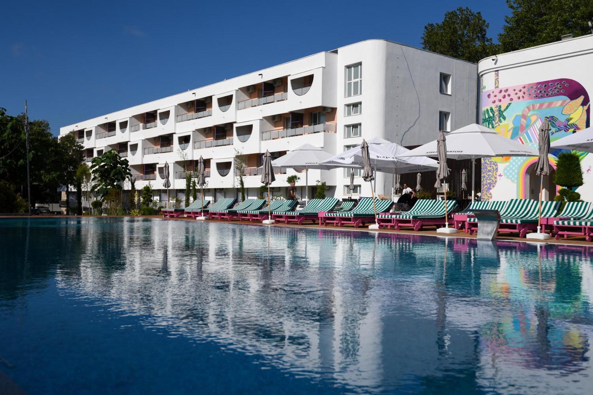 Ibis Styles Venus Hotel Exterior photo